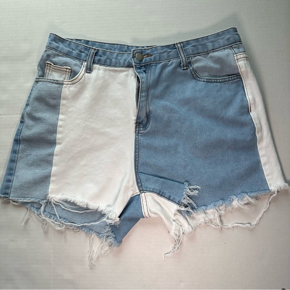 Princess Polly Hi Rise Two-Tone Denim Shorts - Picture 1 of 7